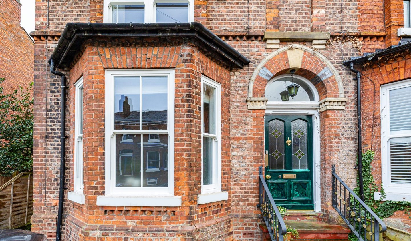 Ultimate Rose Bay Window